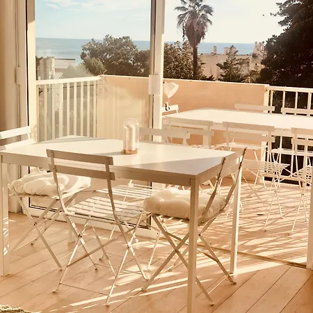 Seaside With Terrasse In Garavan Menton
